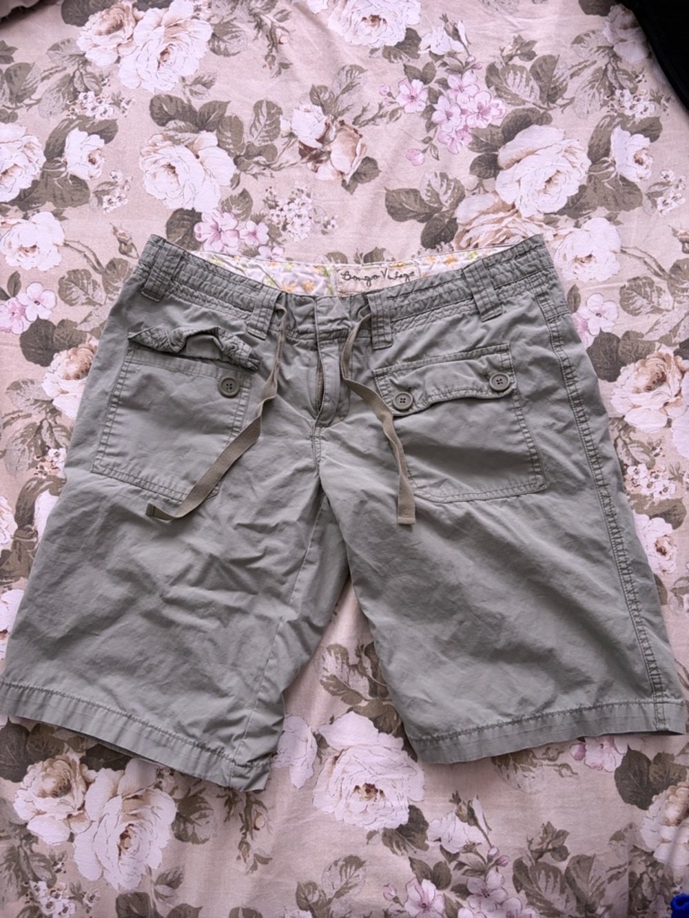 Bongo Vintage Cargo Drawstring women’s Shorts - Olive